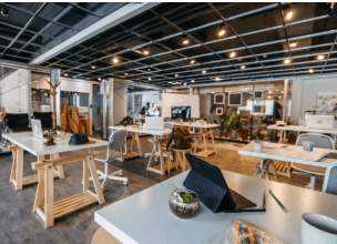 THE EVOLUTION AND BENEFITS OF COMMERCIAL OUTDOOR FURNITURE